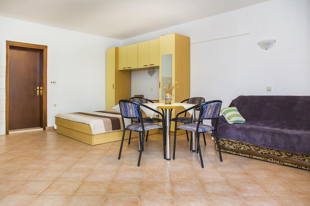 Apartments Zovko Drače 외부 사진